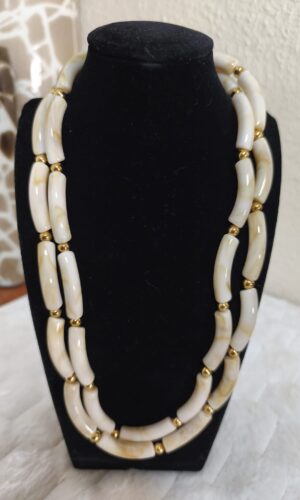 Colgante doble color beige