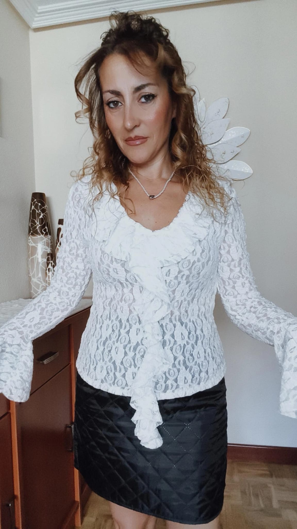 Camiseta volantes y encaje blanca - Imagen 3