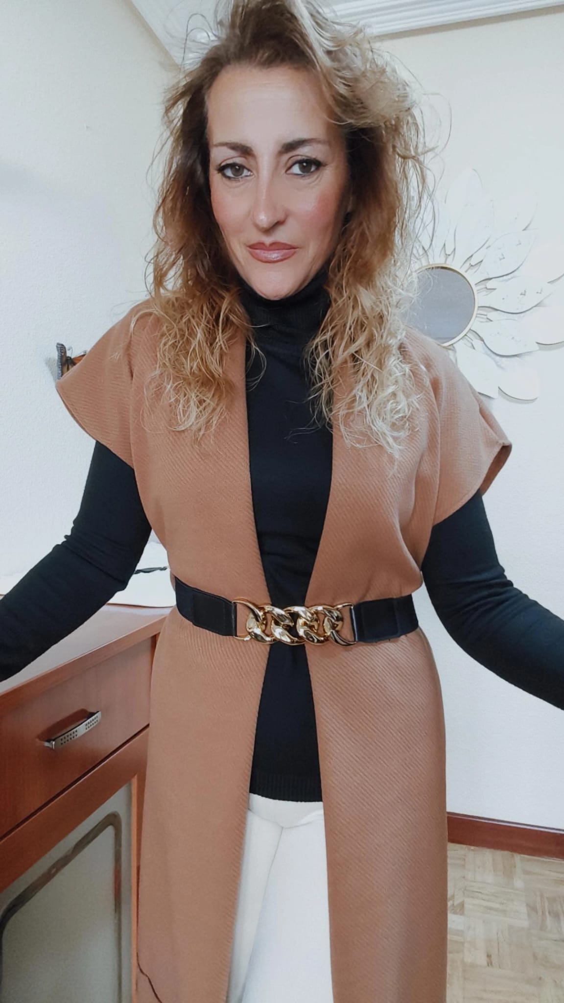 Chaleco de paño con flecos - Imagen 4