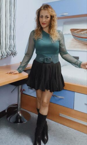 Camiseta mangas transparentes