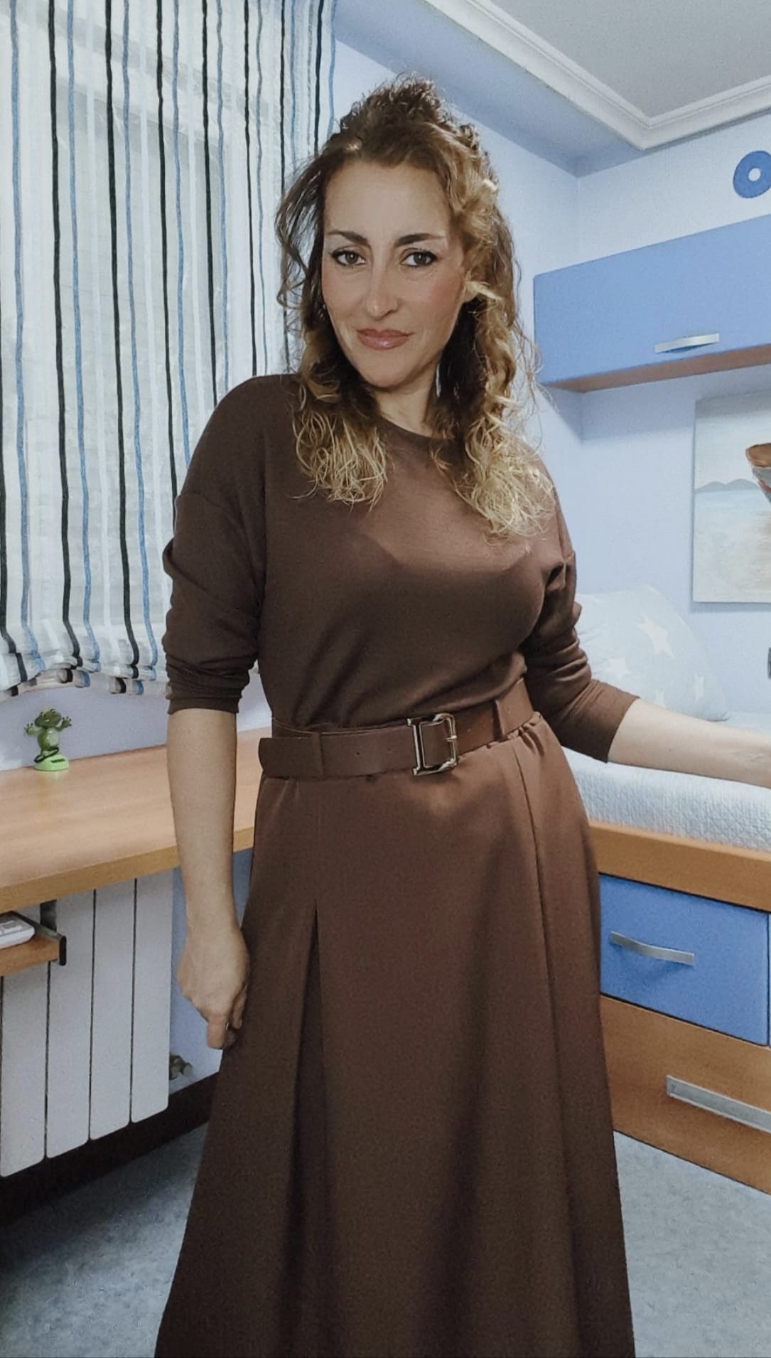 VESTIDO CON CUERPO DE PUNTO - Imagen 2