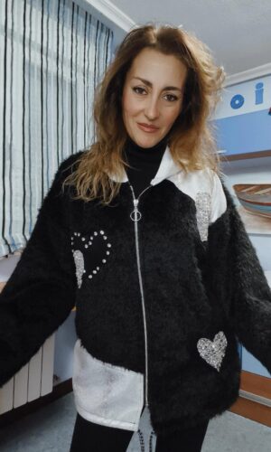 ABRIGO PELO NEGRO Y PLATA