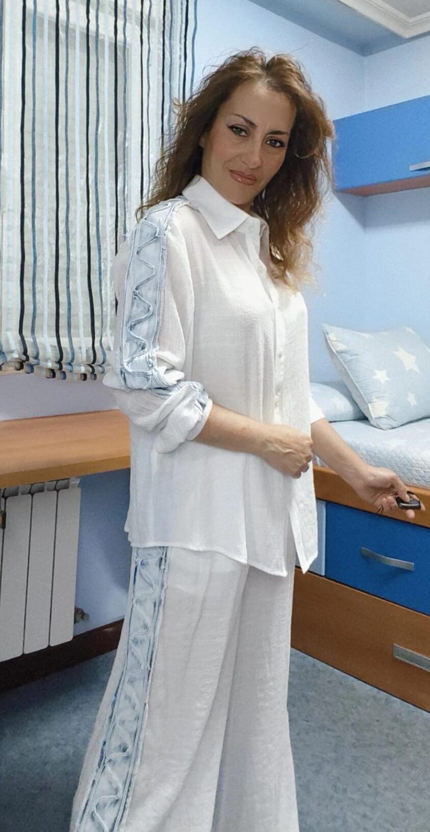 Camisa blanco y denim - Imagen 3